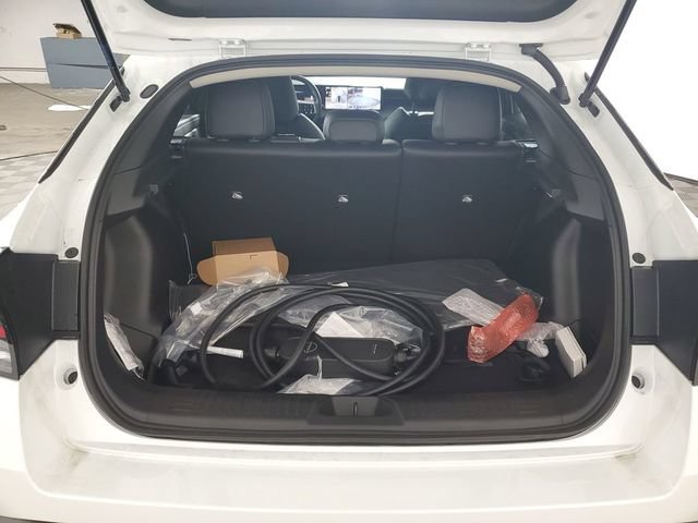 New 2026 Nissan Leaf SV+ w/ Floor Mat Package (SV+) FWD image 11