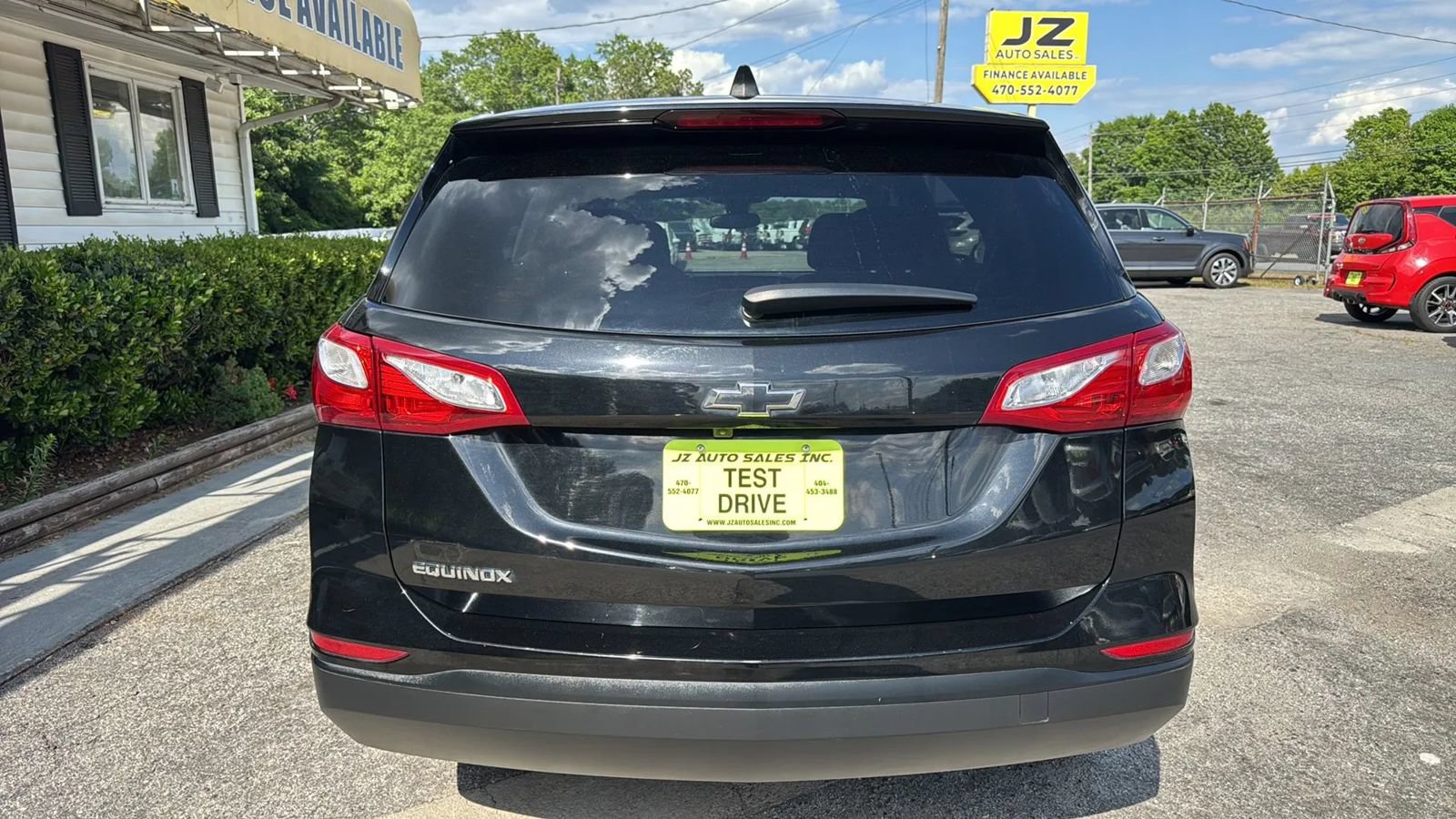 Used 2021 Chevrolet Equinox LS w/ LS Convenience Package FWD image 4