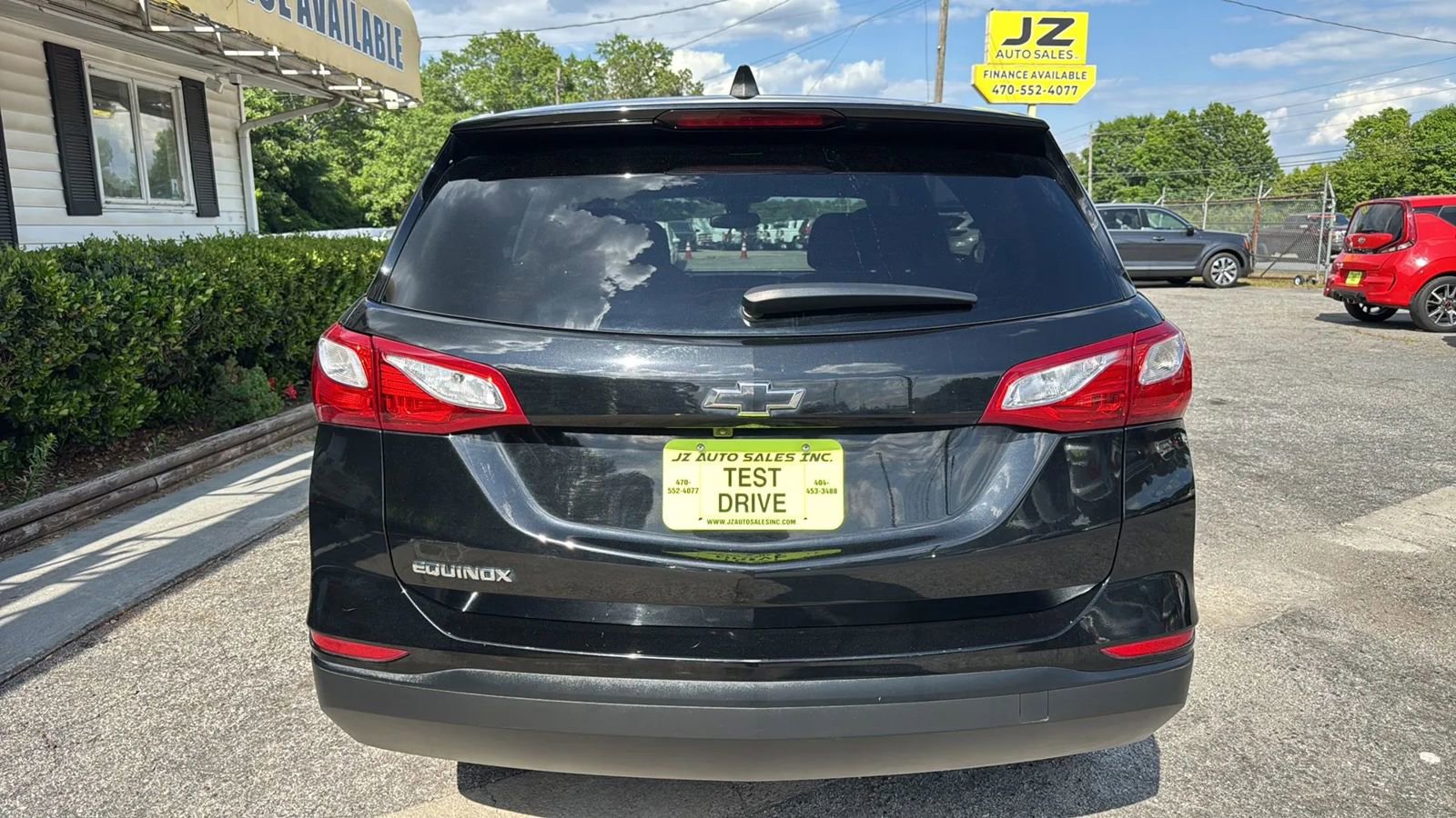 Used 2021 Chevrolet Equinox LS w/ LS Convenience Package FWD image 4