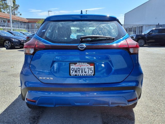 Certified 2025 Nissan Kicks Play S FWD image 20