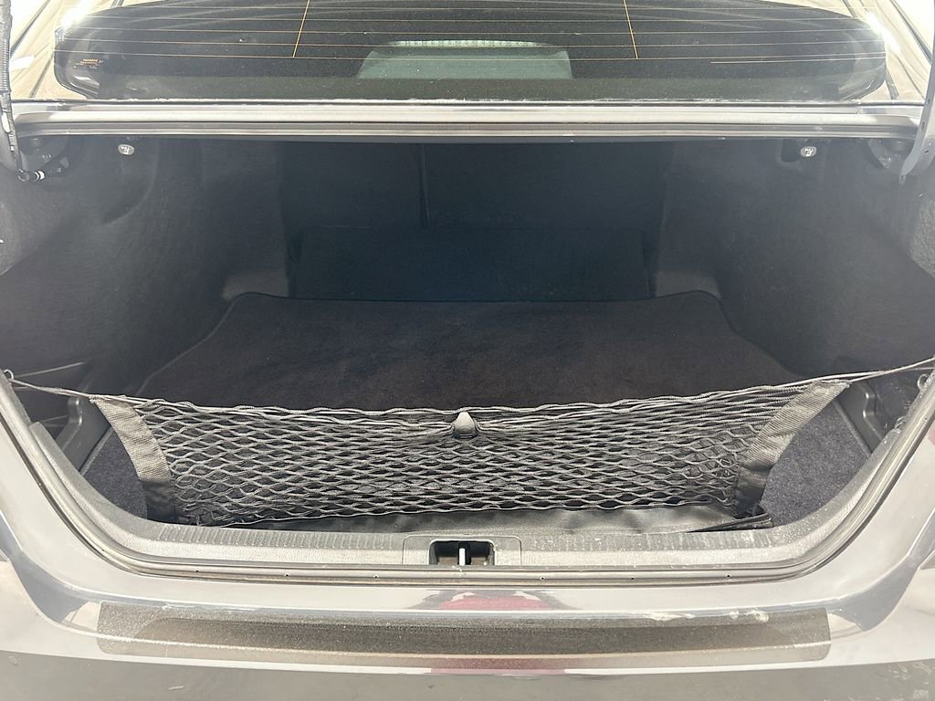 Used 2025 Toyota Camry LE w/ Convenience Package FWD image 22