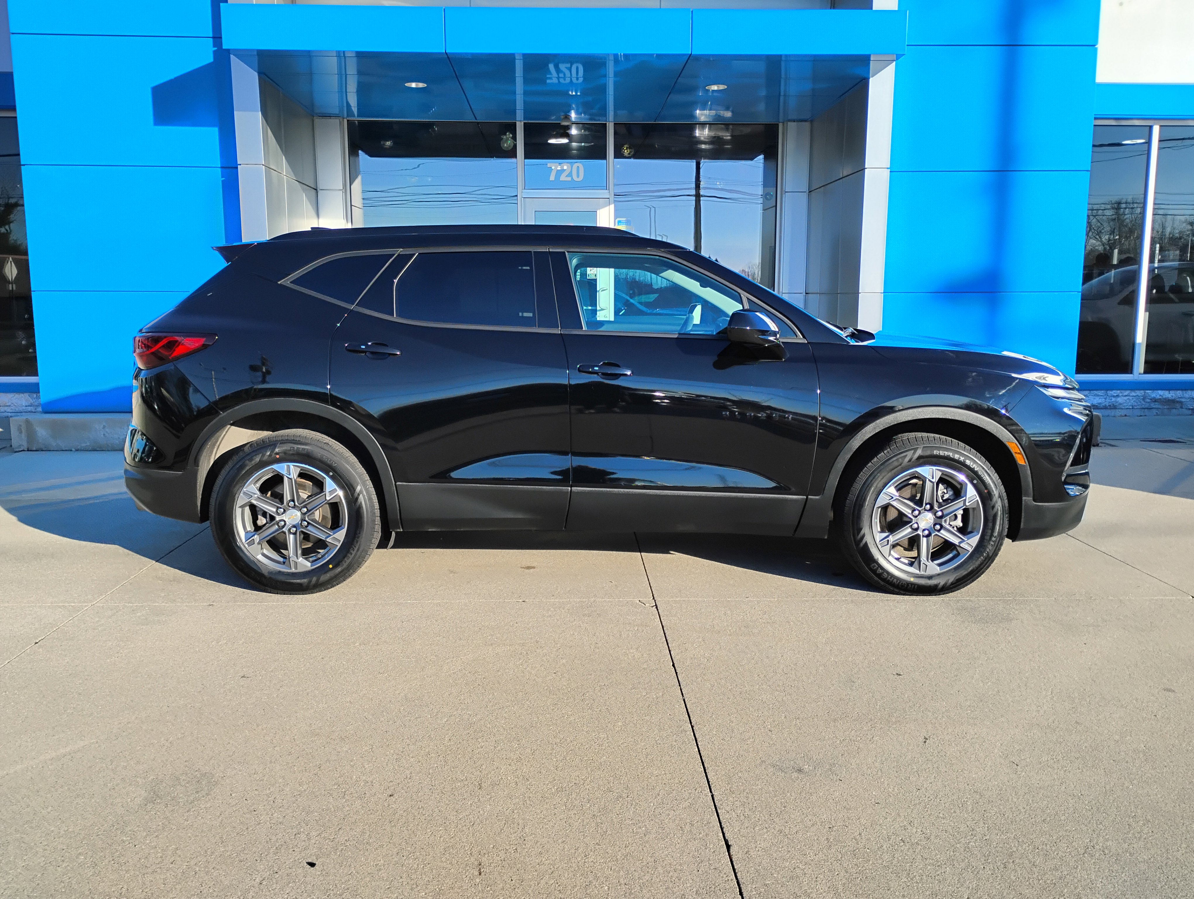 Used 2023 Chevrolet Blazer LT w/ Convenience Package image 32