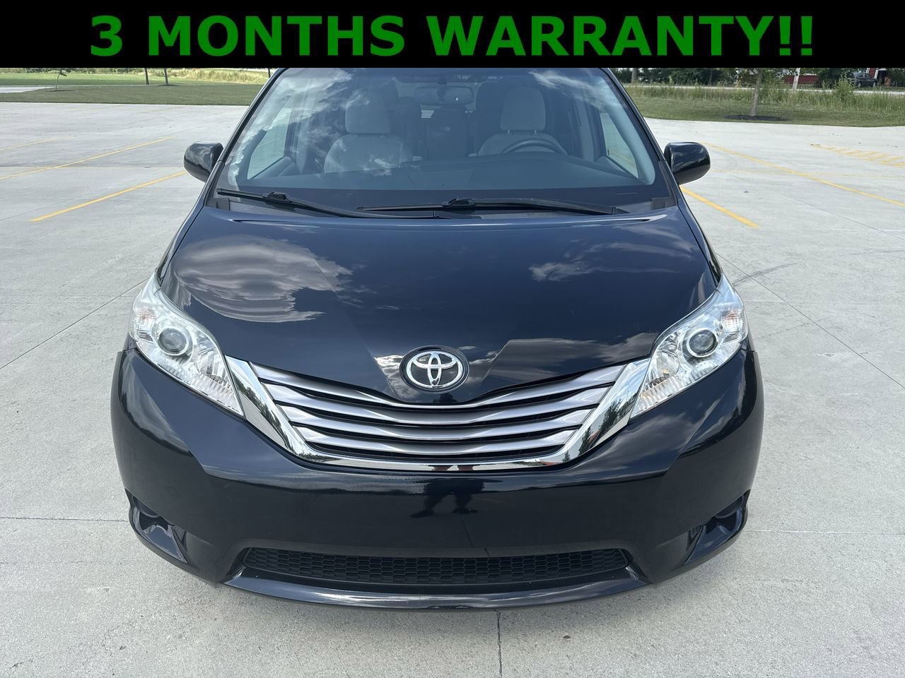 Used 2017 Toyota Sienna LE FWD image 25