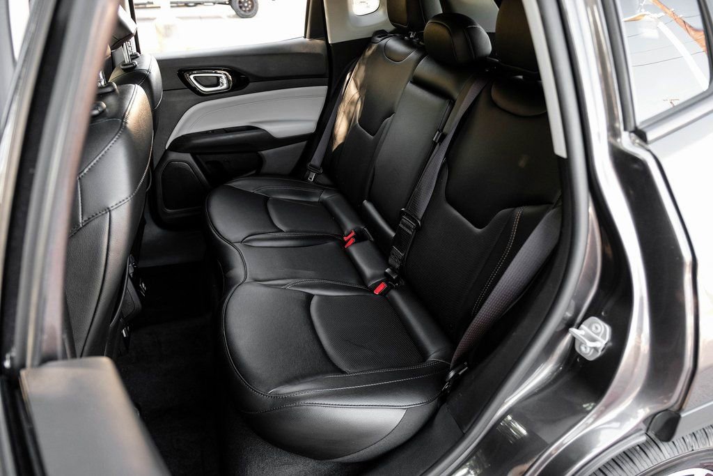 Used 2022 Jeep Compass Limited image 51