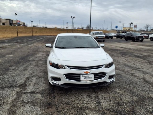 Used 2018 Chevrolet Malibu LS image 3