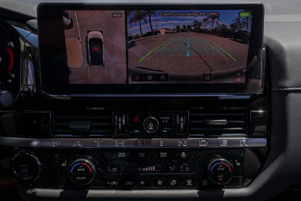 New 2026 Nissan Pathfinder SL FWD image 28