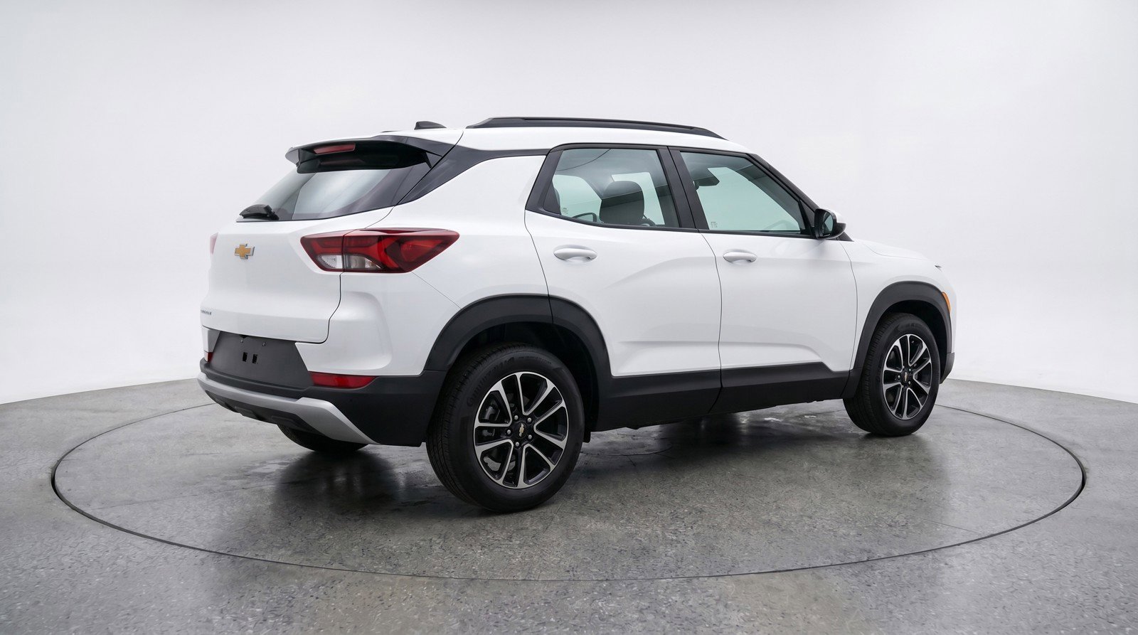 Used 2025 Chevrolet TrailBlazer LT FWD image 9