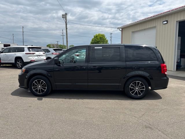 Used 2016 Dodge Grand Caravan SXT FWD image 6