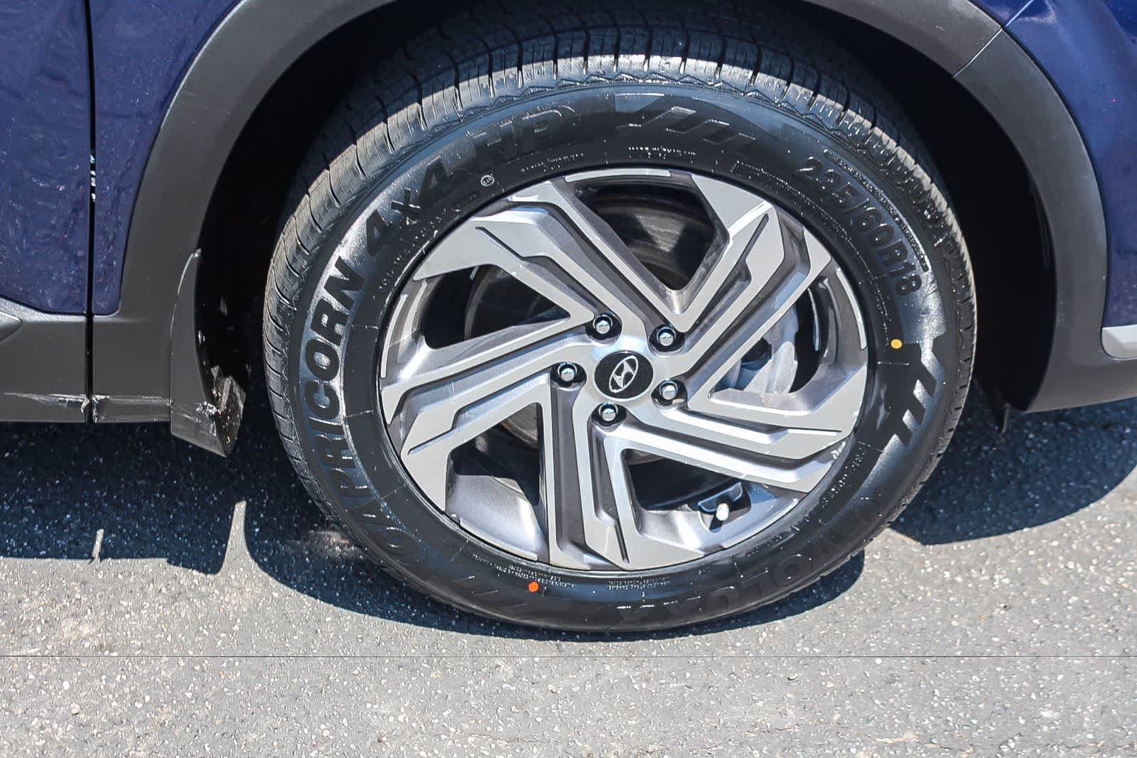 Certified 2023 Hyundai Santa Fe SEL w/ Cargo Package FWD image 12