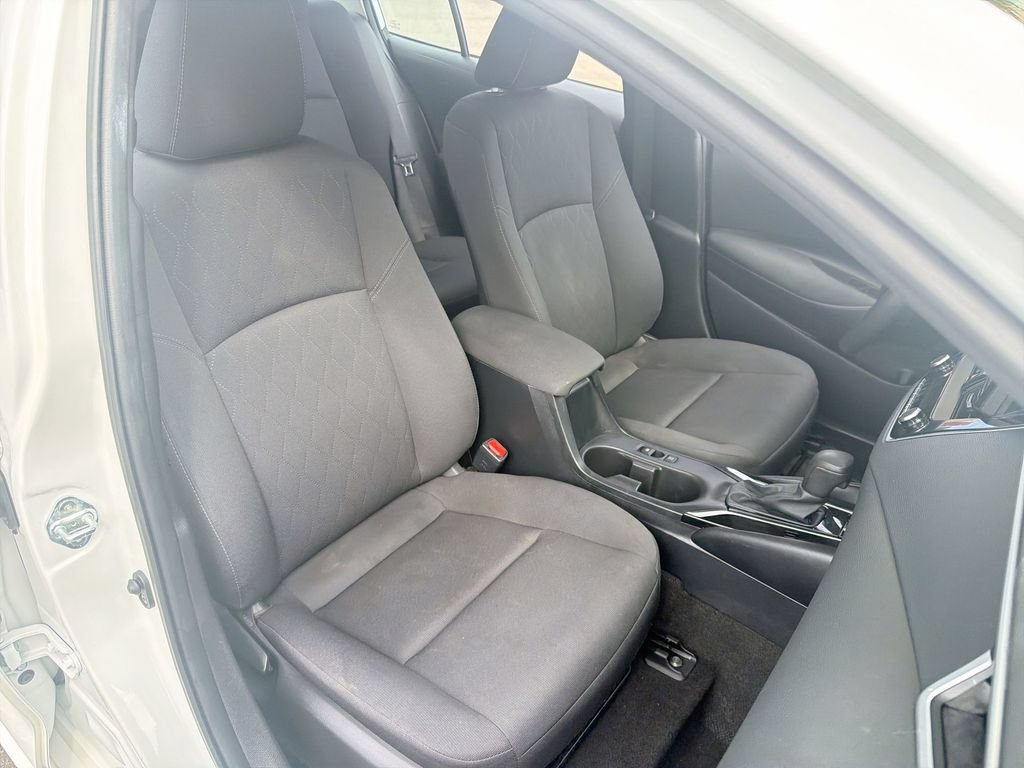 Used 2024 Toyota Corolla LE FWD image 24