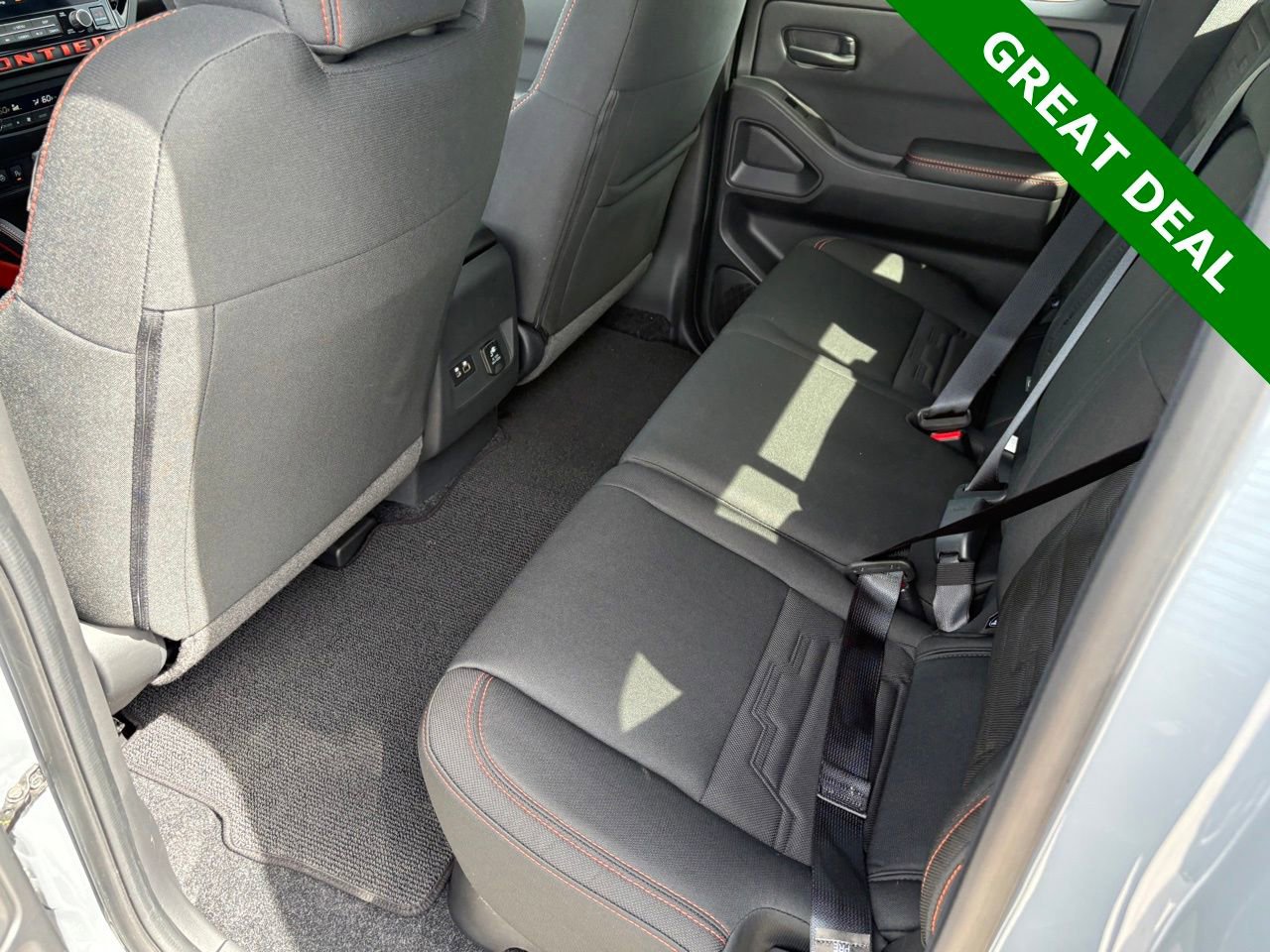Used 2026 Nissan Frontier PRO-4X w/ Pro-4x Convenience Package image 36