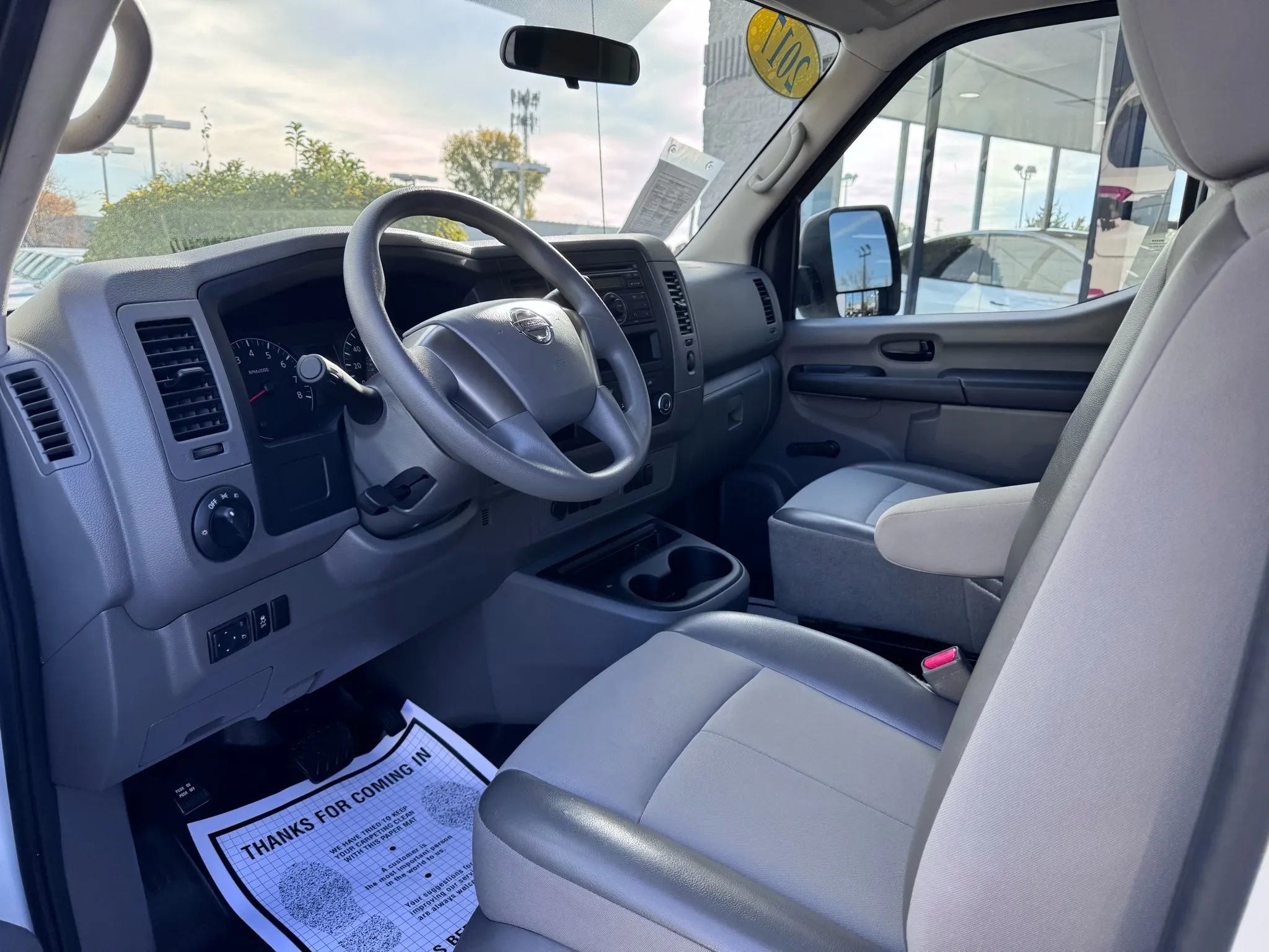 Used 2017 Nissan NV 3500 S image 9