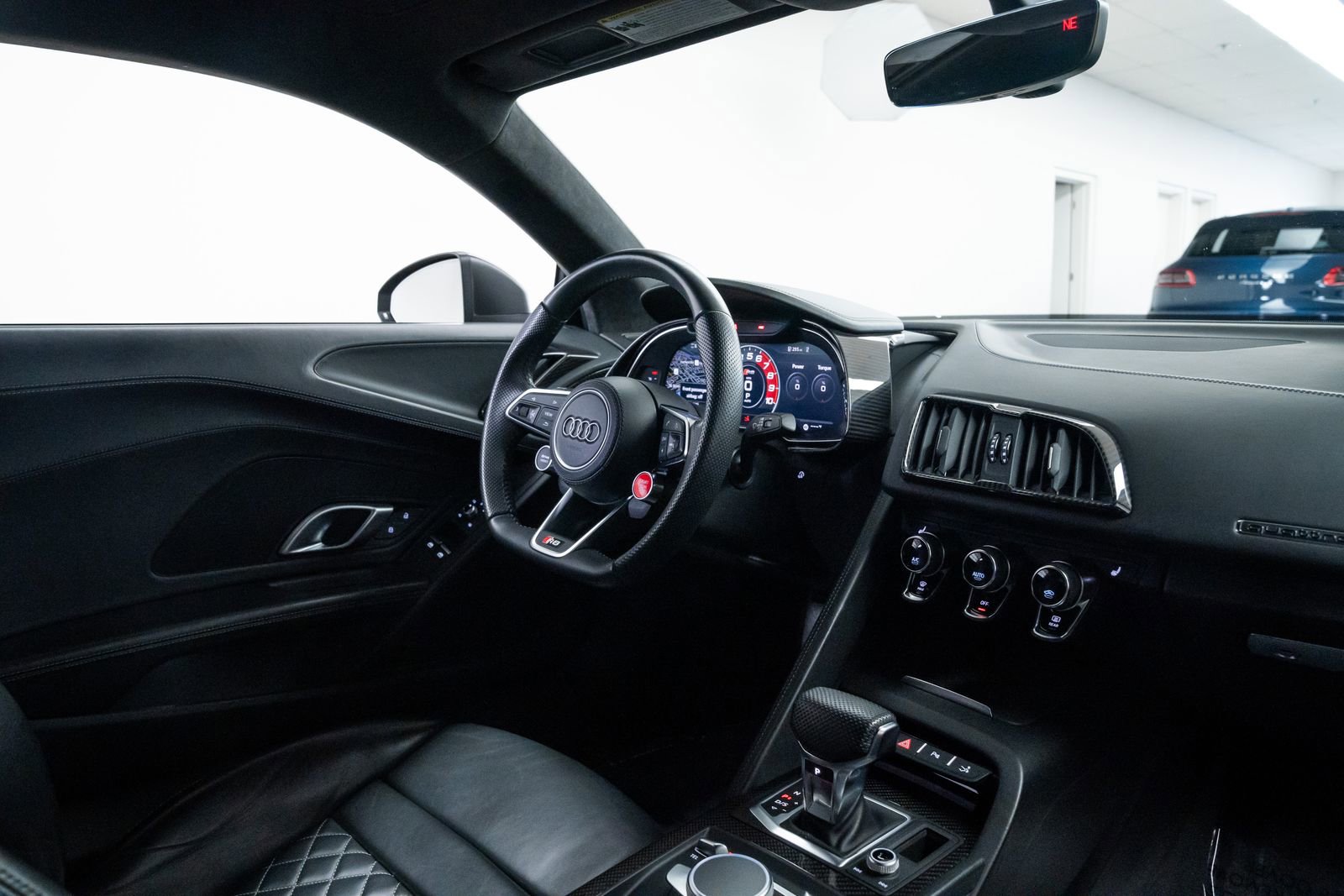 Used 2020 Audi R8 V10 image 12