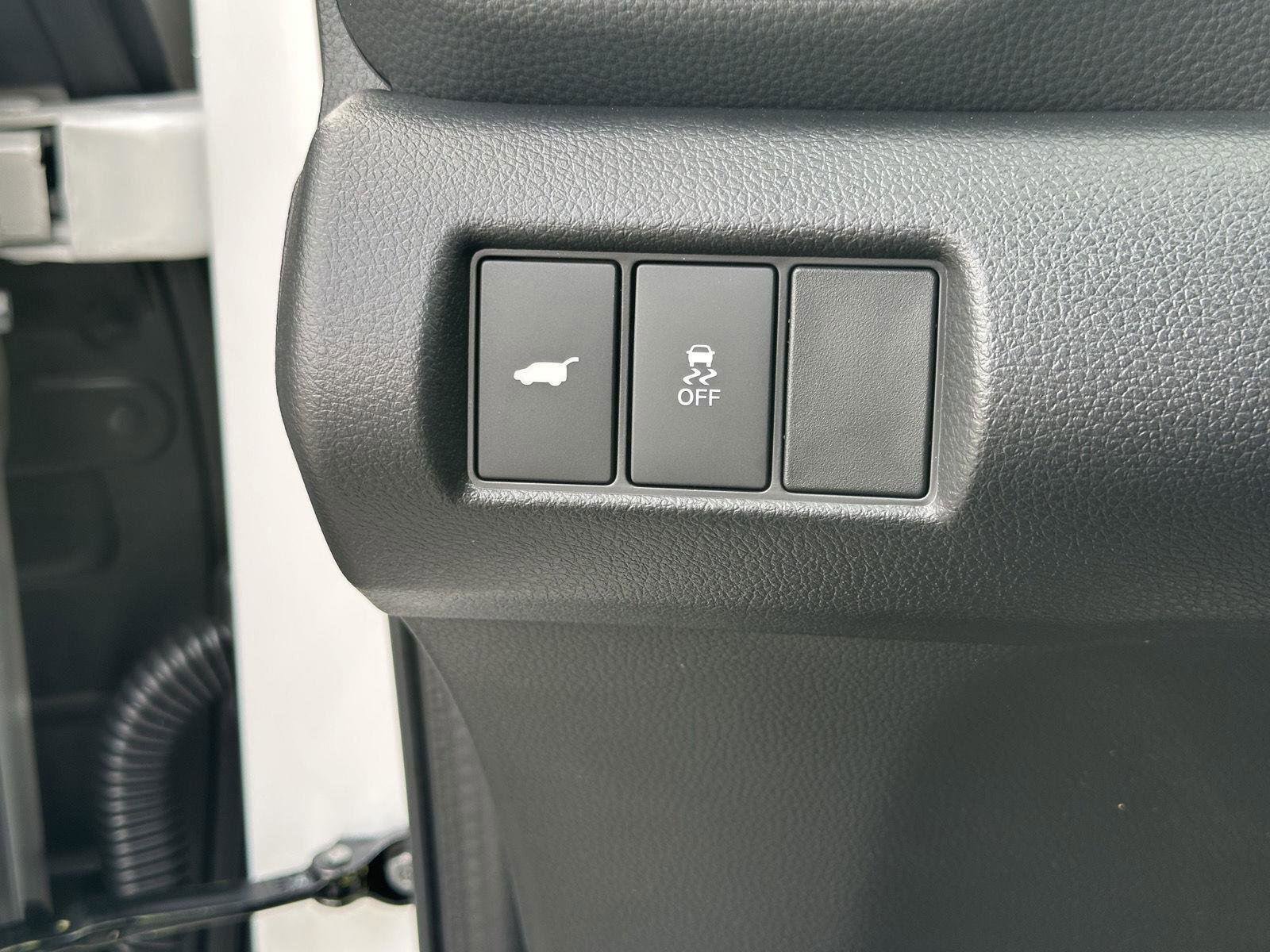 New 2025 Honda Pilot Touring image 14