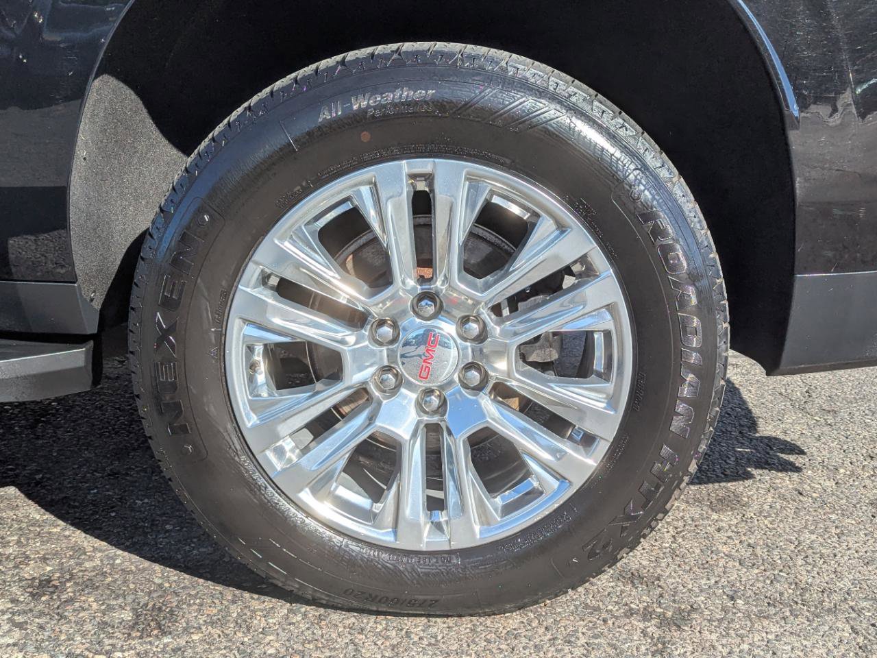 Used 2021 GMC Yukon XL Denali AWD/4WD image 55