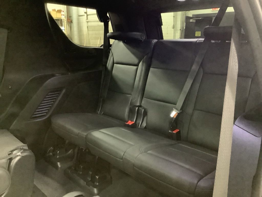 Used 2022 Chevrolet Tahoe LT w/ LT Signature Package image 22