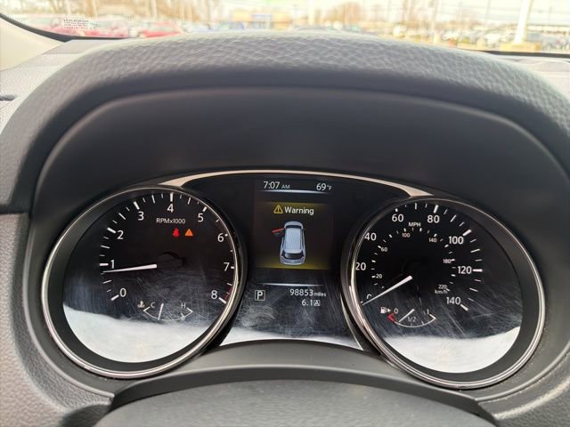 Used 2015 Nissan Rogue SV image 14