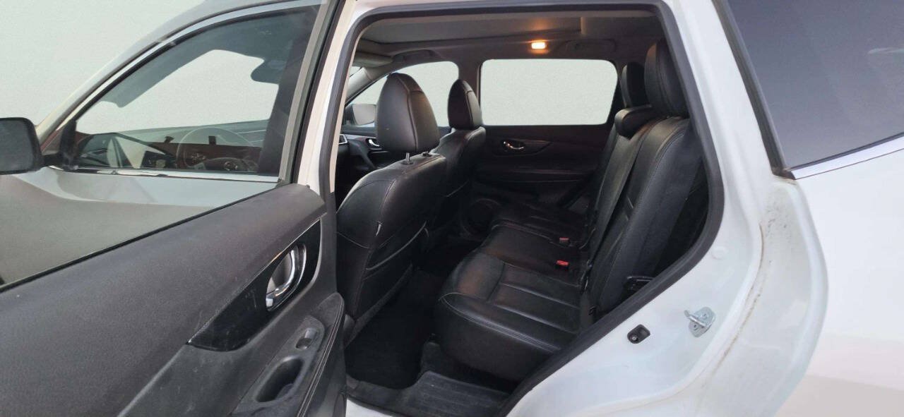 Used 2016 Nissan Rogue SL w/ SL Premium Package AWD/4WD image 9