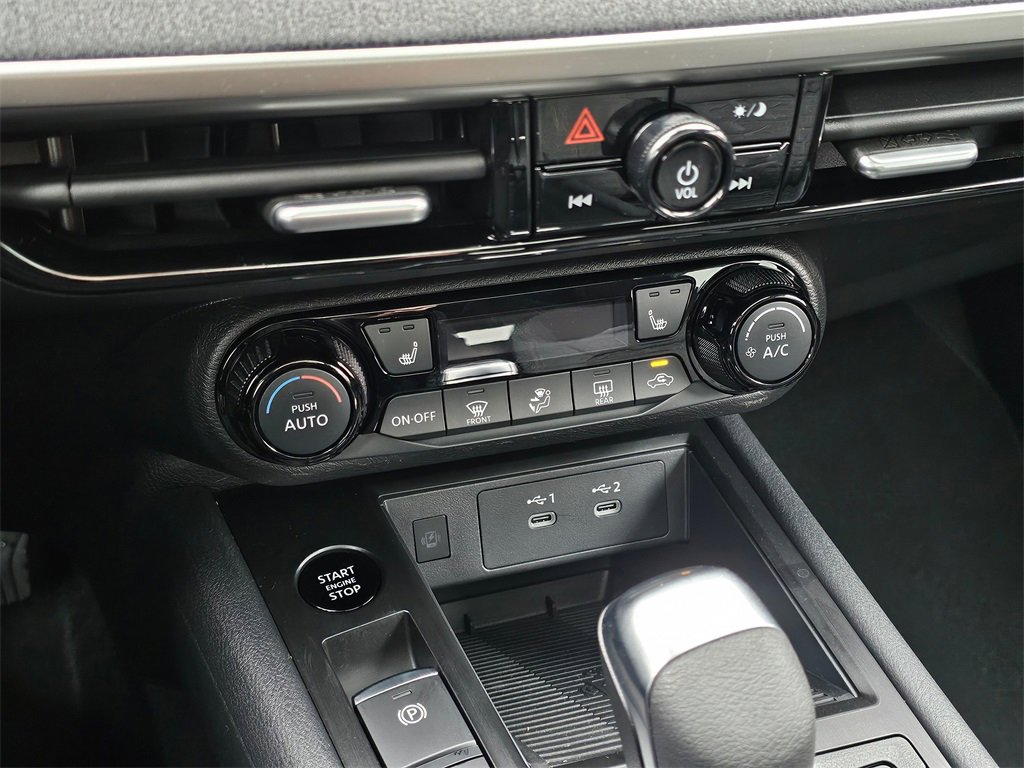 New 2026 Nissan Kicks SV image 17