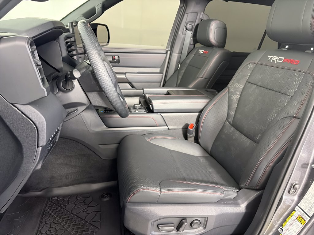 Used 2025 Toyota Sequoia TRD Pro AWD/4WD image 11