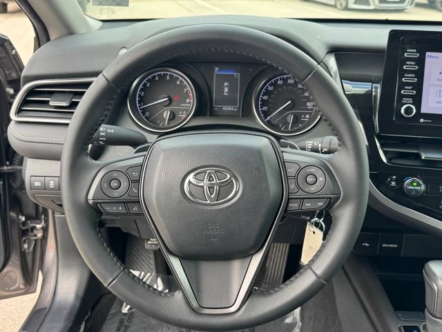 Used 2023 Toyota Camry SE FWD image 21