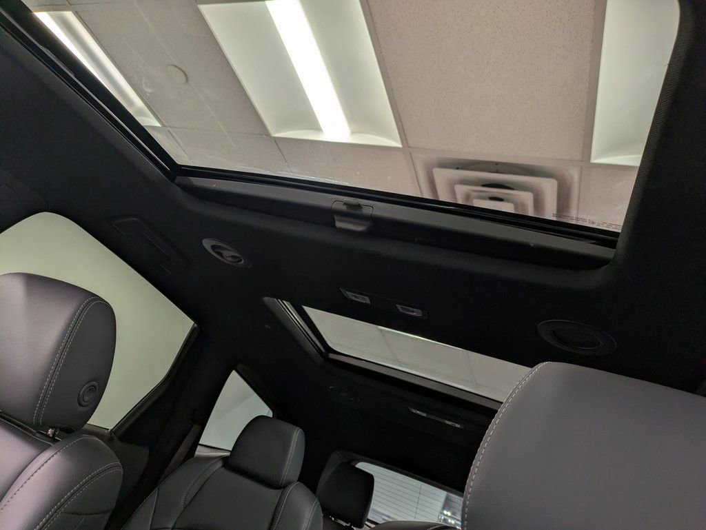 Used 2023 Buick Enclave Essence w/ Experience Buick Package image 20