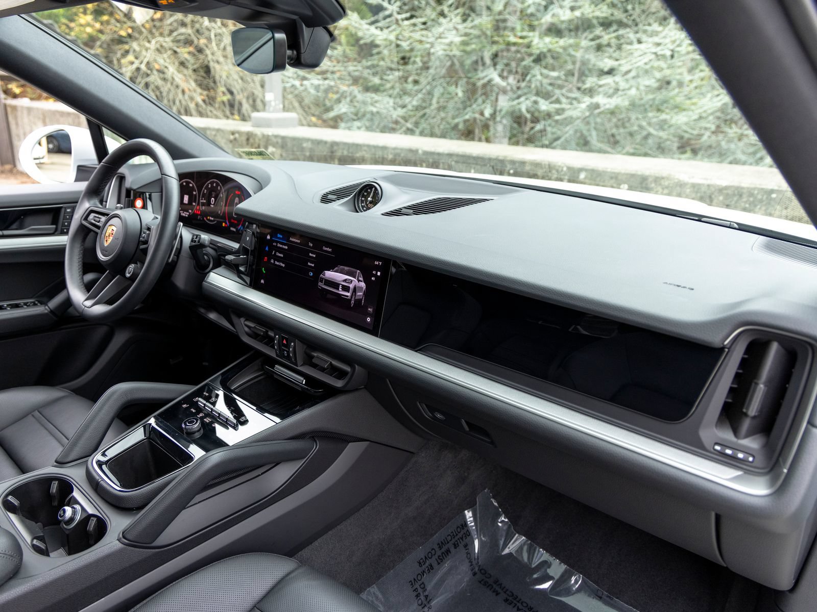Certified 2026 Porsche Cayenne Coupe AWD/4WD image 57