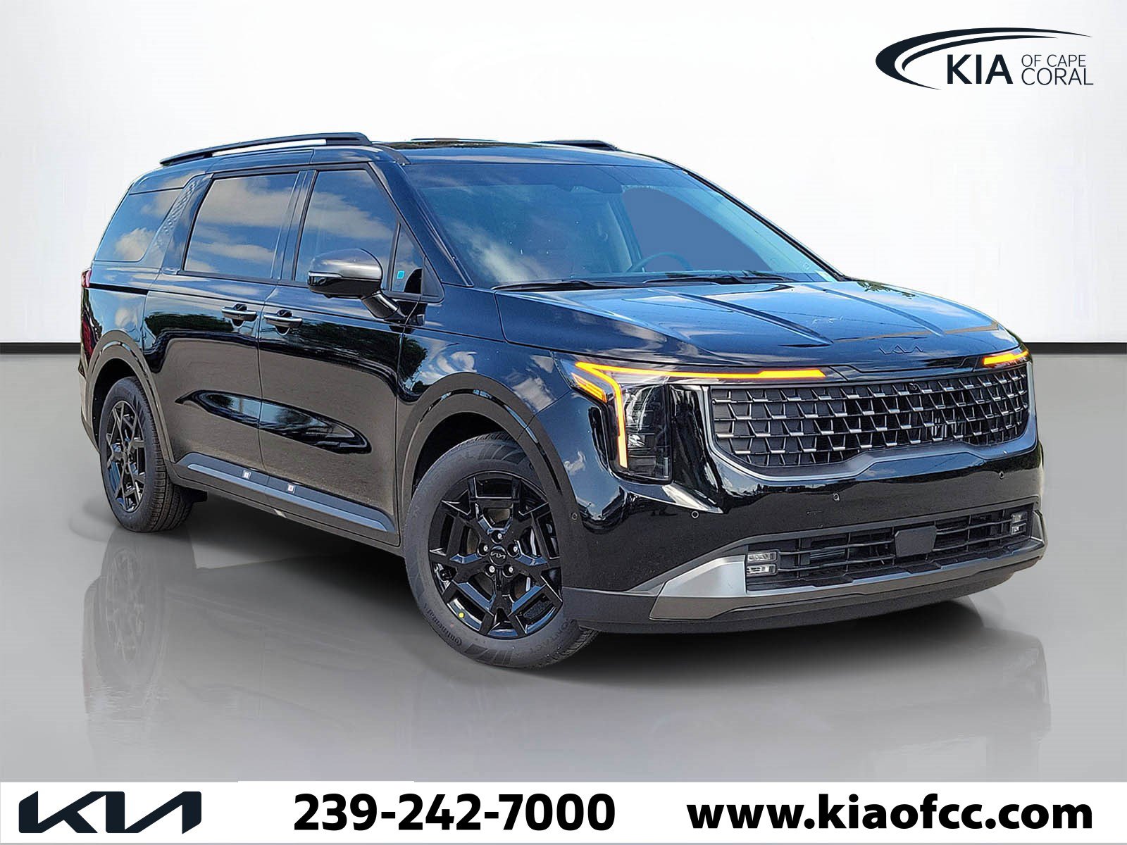 New 2026 Kia Carnival SX w/ SX Dark Edition Package