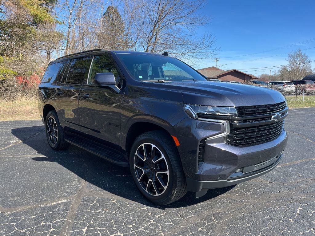 Used 2023 Chevrolet Tahoe RST image 4