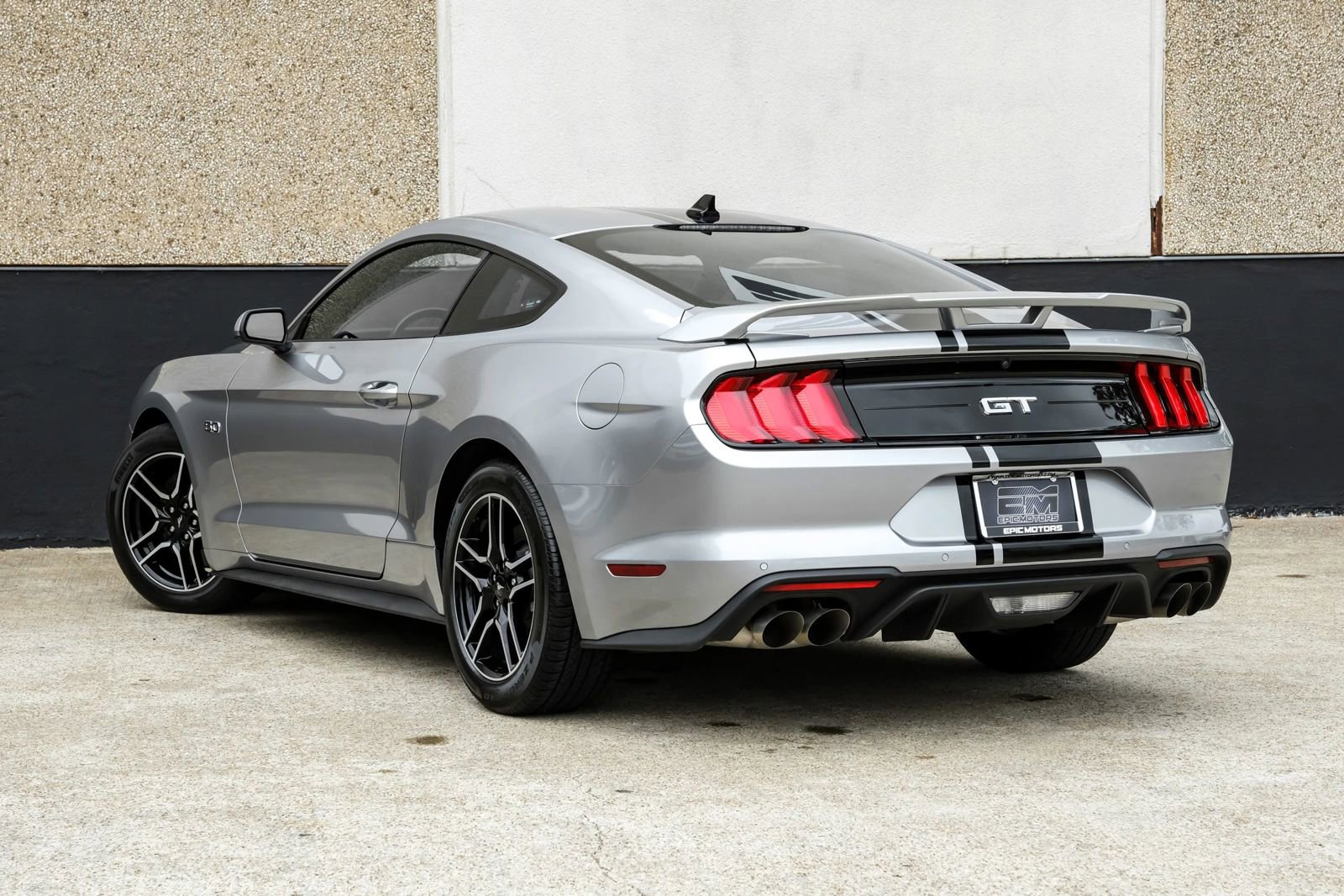 Used 2022 Ford Mustang GT RWD image 15