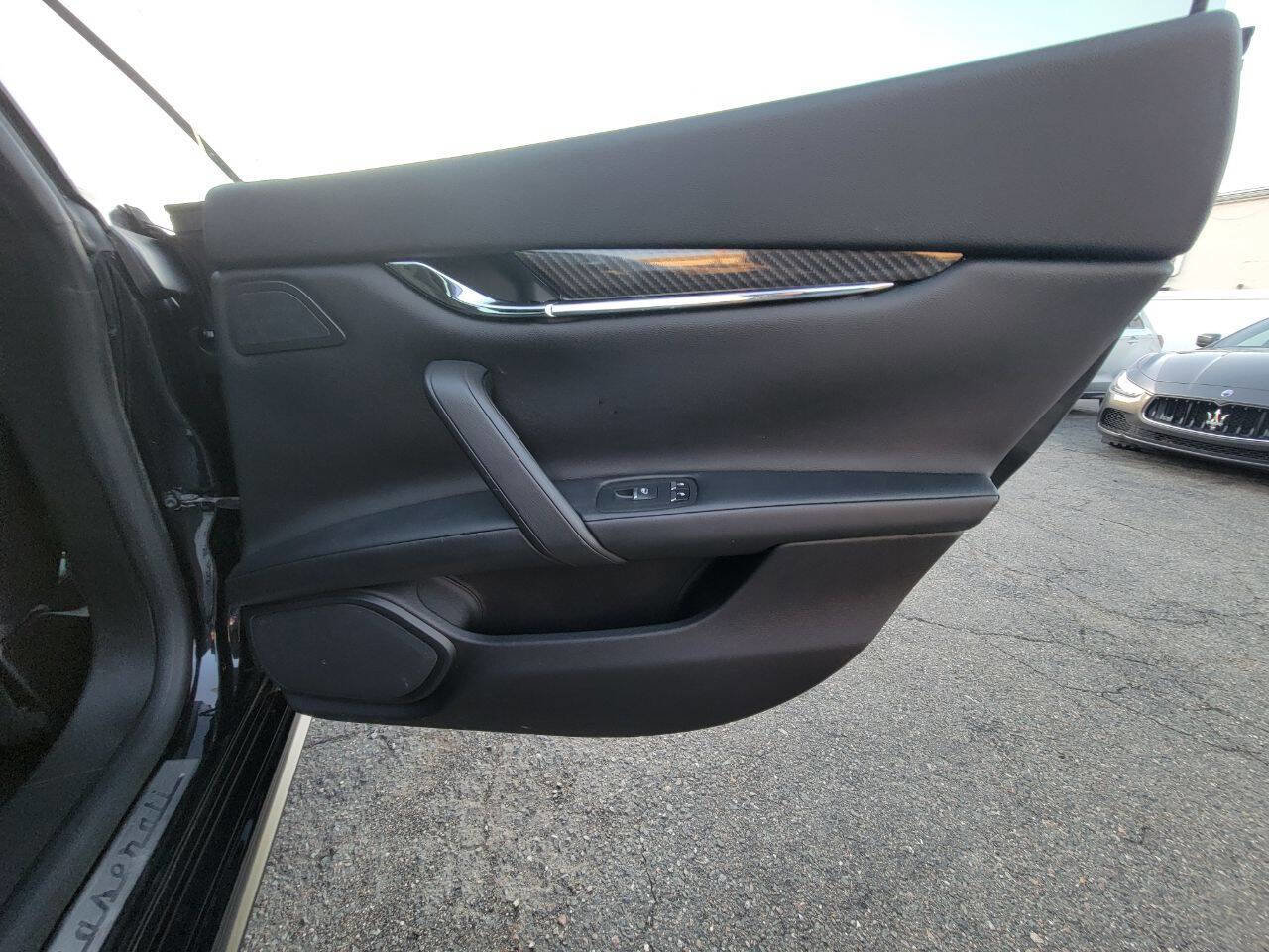 Used 2015 Maserati Quattroporte S Q4 image 22