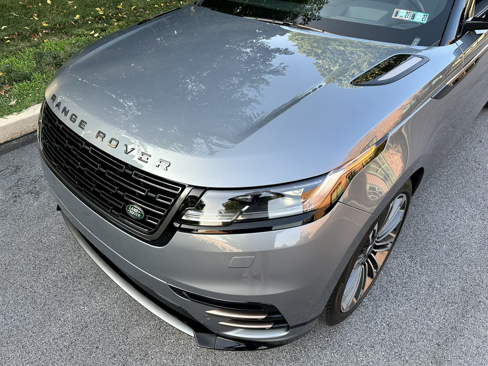 Used 2024 Land Rover Range Rover Velar Dynamic HSE AWD/4WD image 74