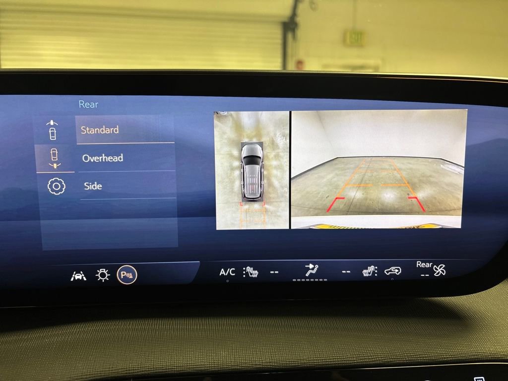 Certified 2025 Buick Enclave Preferred image 42