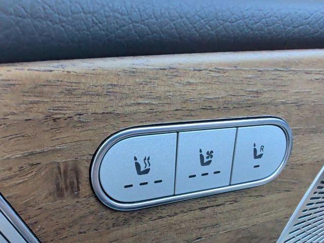 Used 2022 Mercedes-Benz GLE 350 4MATIC image 29