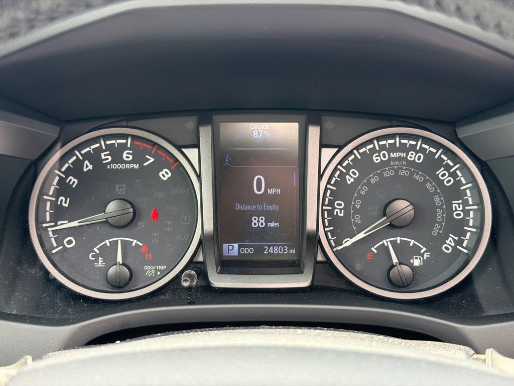 Used 2023 Toyota Tacoma TRD Sport w/ TRD Premium Sport Package AWD/4WD image 31