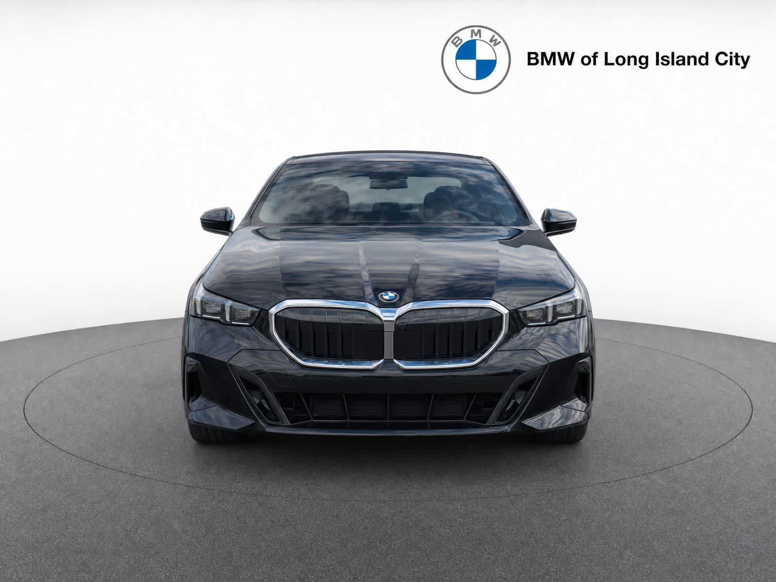 New 2027 BMW 540i xDrive w/ M Sport Package AWD/4WD image 2