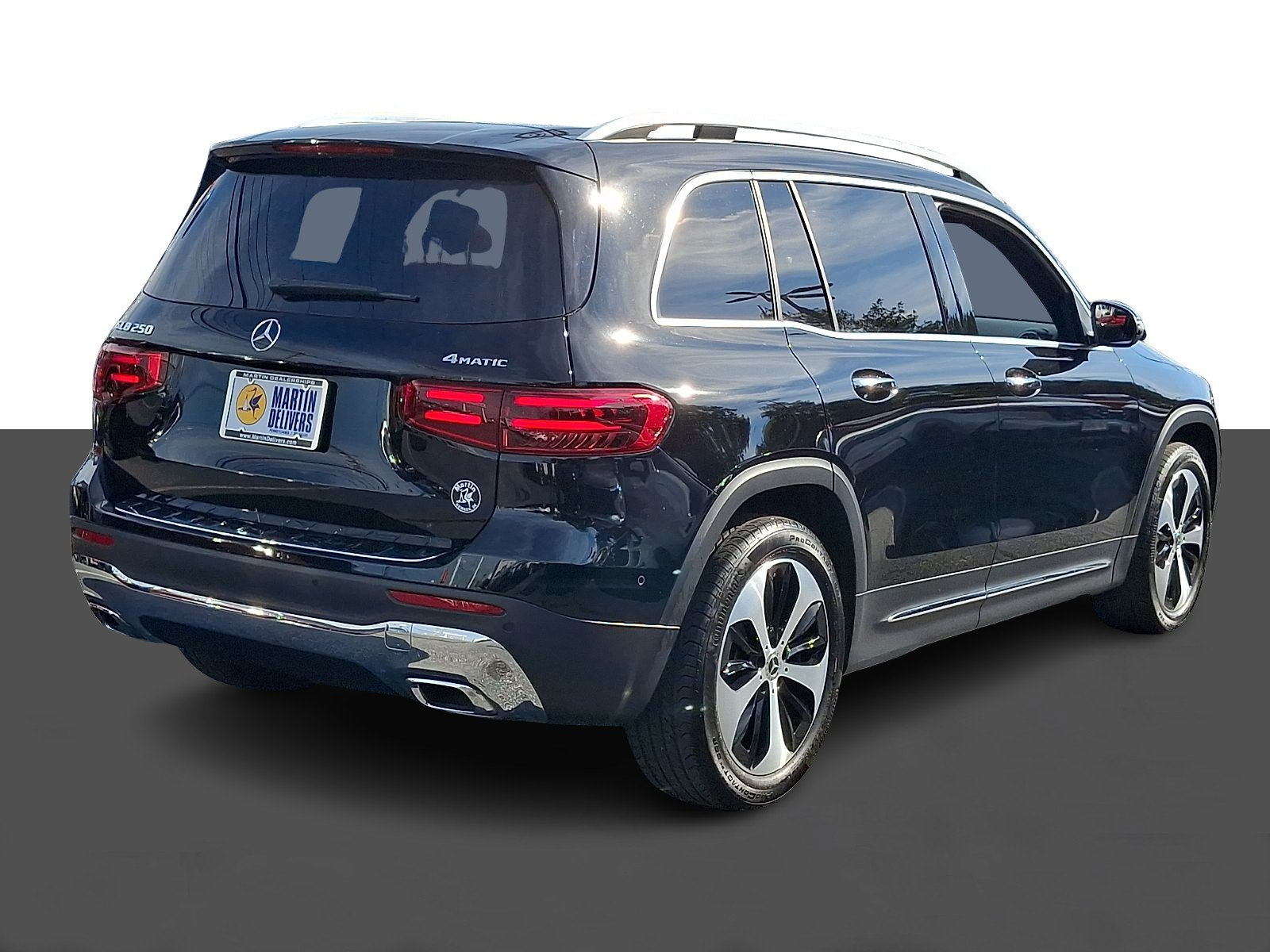 Used 2024 Mercedes-Benz GLB 250 4MATIC image 7