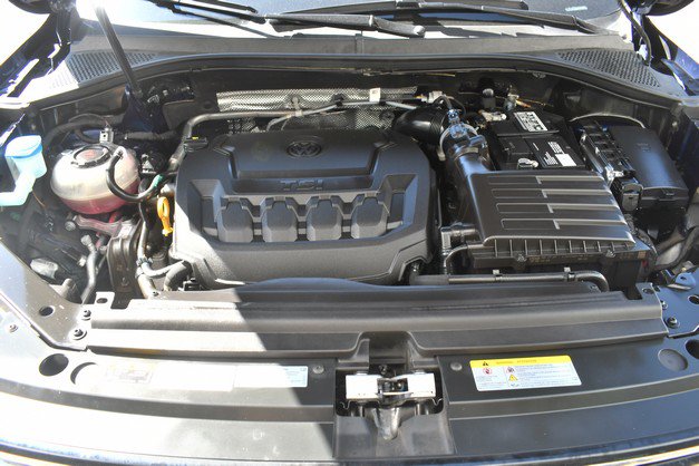 Used 2021 Volkswagen Tiguan SEL AWD/4WD image 30