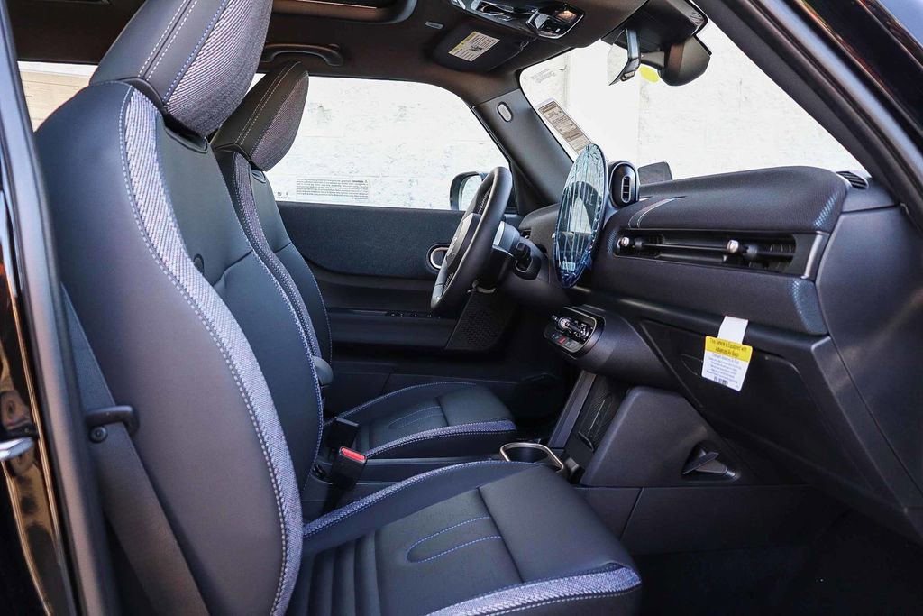 New 2026 MINI Cooper 4-Door Hardtop image 16