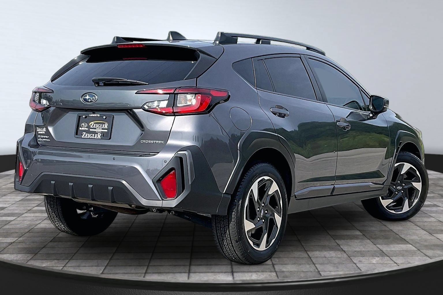 Certified 2024 Subaru Crosstrek 2.5i Limited w/ Crosstrek Mirror Package AWD/4WD image 2