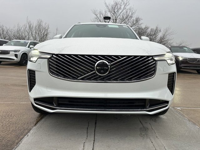 New 2026 Volvo XC90 B6 Ultra image 2