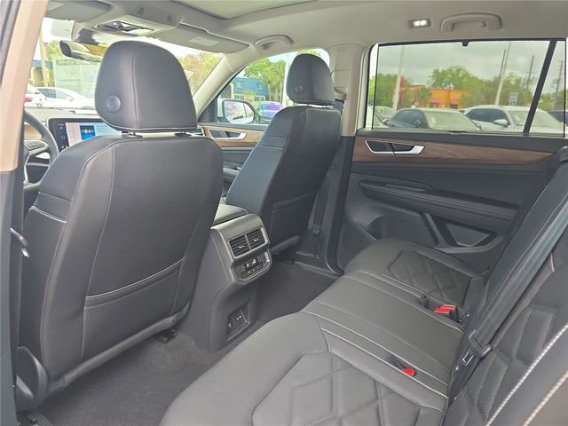 New 2026 Volkswagen Atlas SE image 13