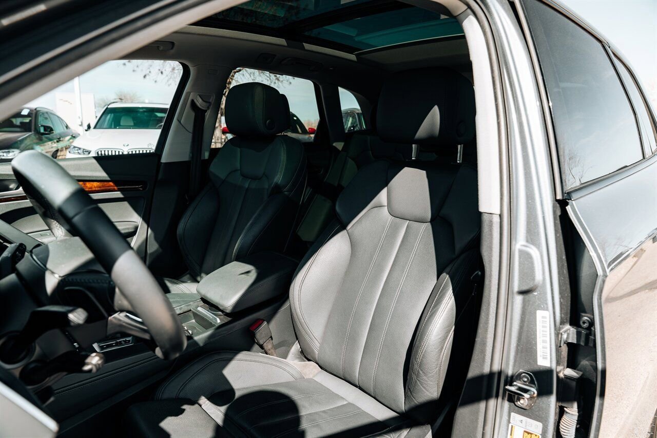 Used 2020 Audi Q5 2.0T Premium Plus w/ Premium Plus Package image 19