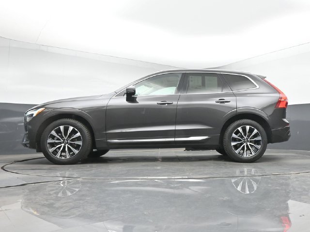 Used 2023 Volvo XC60 B5 Plus w/ Climate Package AWD/4WD image 39