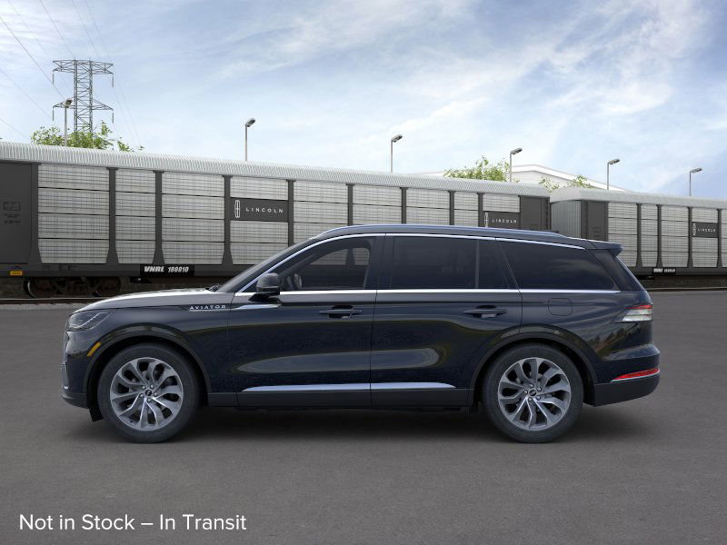 New 2025 Lincoln Aviator Reserve w/ Illumination Package image 3