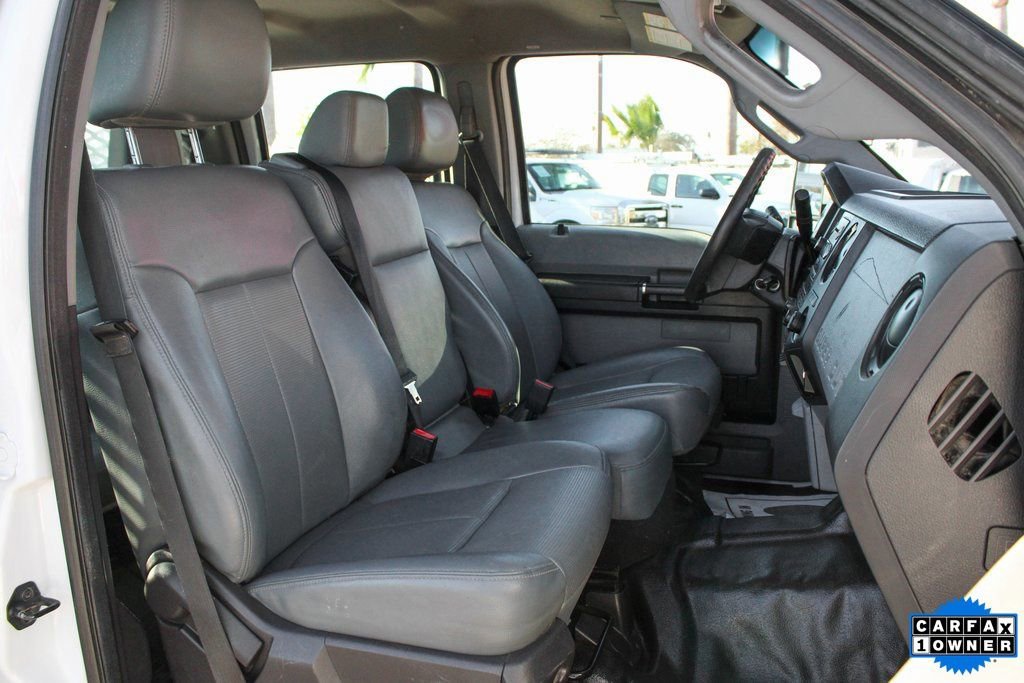 Used 2016 Ford F450 XL w/ Power Equipment Group image 32