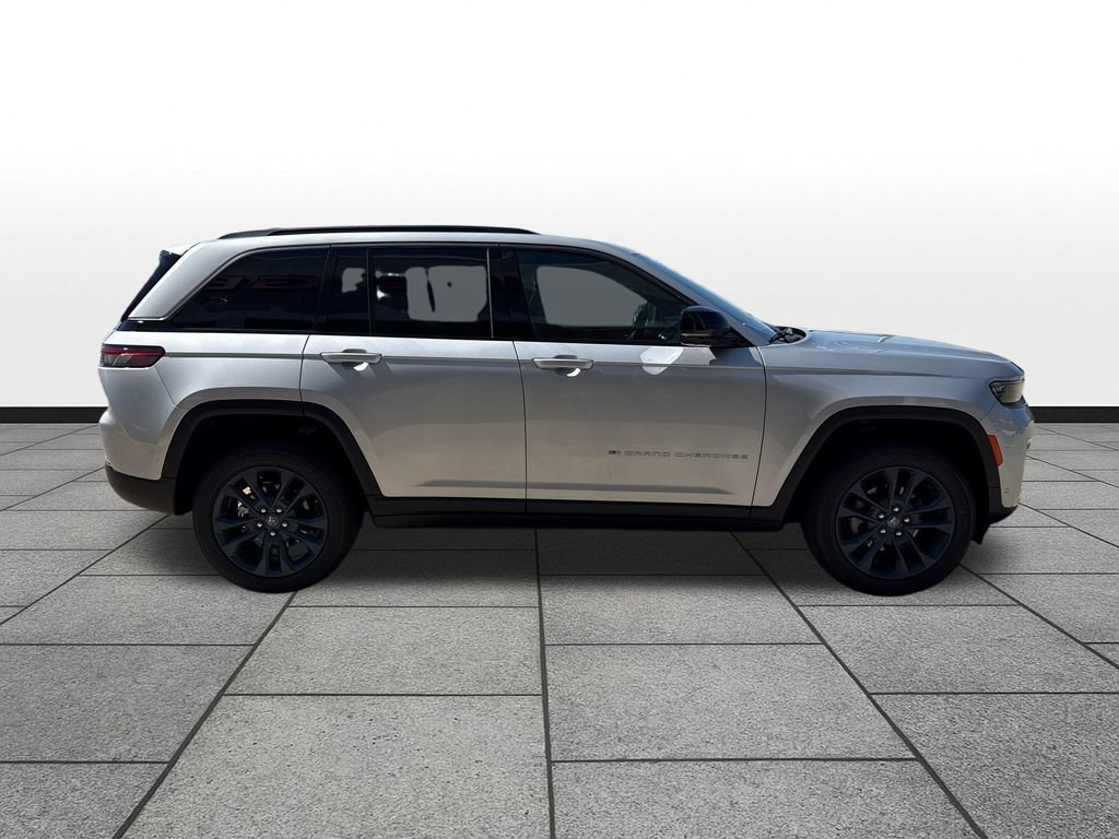 New 2026 Jeep Grand Cherokee Limited AWD/4WD image 6