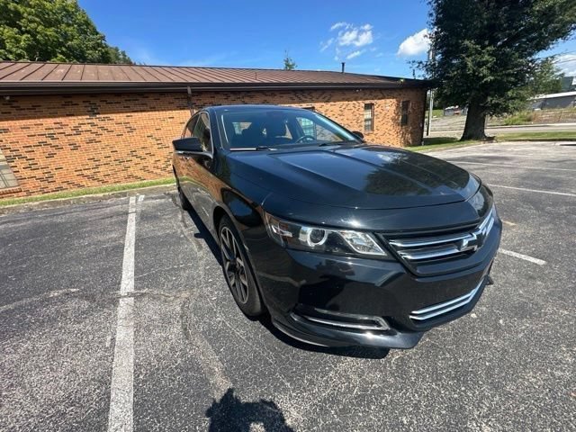 Used 2017 Chevrolet Impala Premier FWD image 14