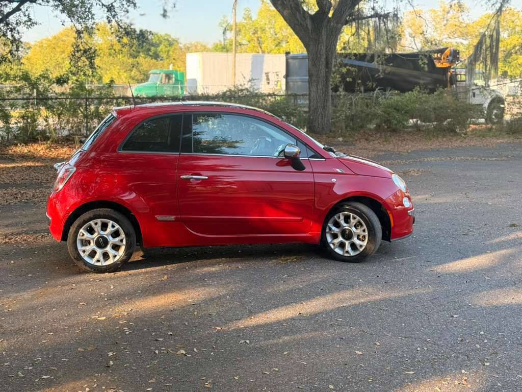 Used 2017 FIAT 500 Lounge image 4