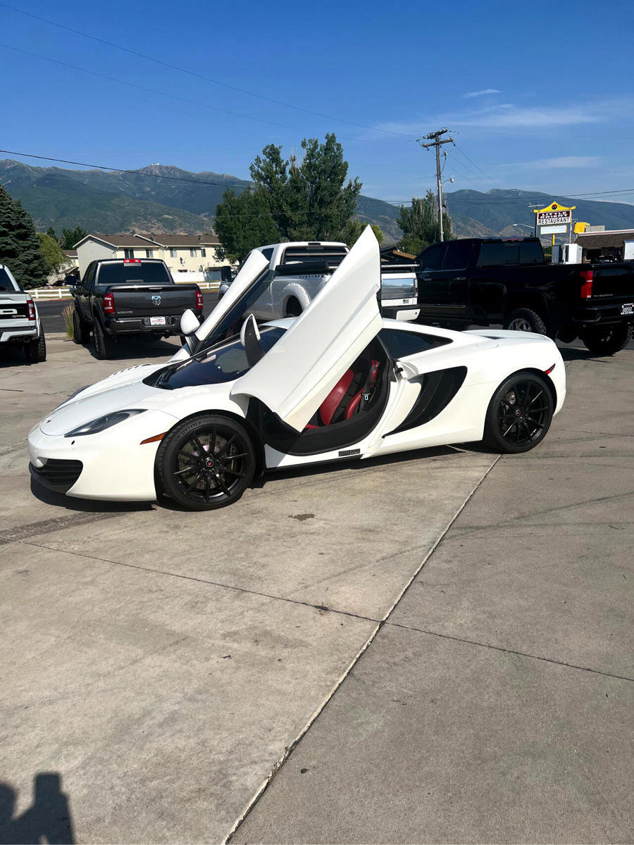 Used 2012 McLaren MP4-12C Coupe image 13